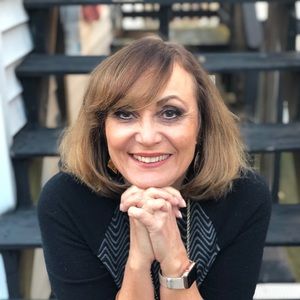 Meet your Posher, Jacqueline